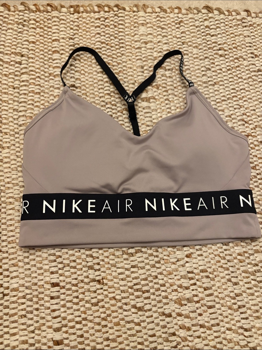 NIKE 💖🩵💪 Women's Light Taupe Sports Bra